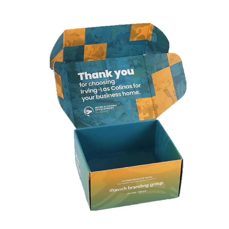 plastic shipping boxes